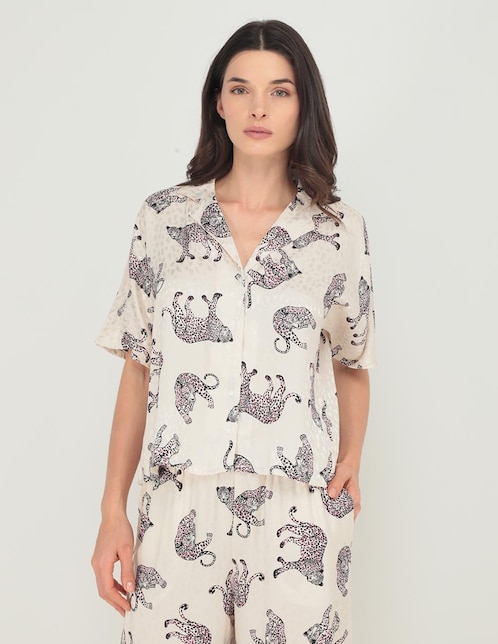 Playera pijama MAP estampado animal print para mujer
