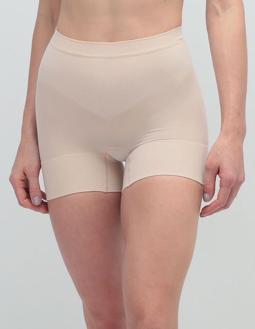 Faja tipo short con compresión media para mujer
