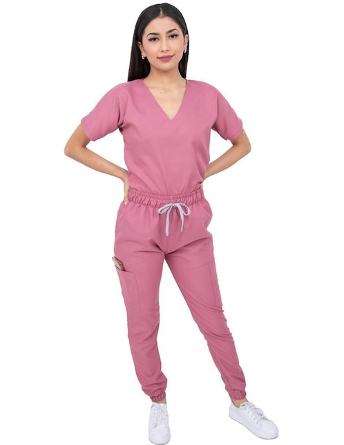 Uniforme Kolorum estilo relajado para mujer