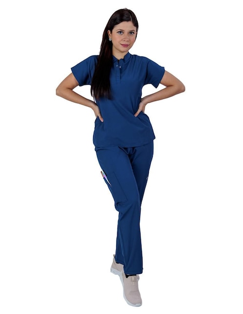 Uniforme Kolorum estilo relajado para mujer