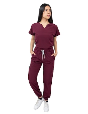 Uniforme Kolorum estilo relajado para mujer