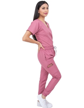 Uniforme Kolorum estilo relajado para mujer