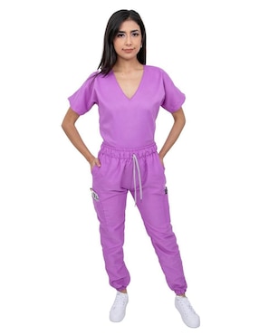 Uniforme Kolorum estilo relajado para mujer
