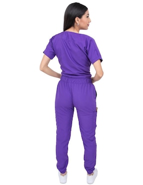 Uniforme Kolorum estilo relajado para mujer