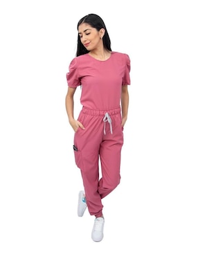 Uniforme Kolorum estilo relajado para mujer