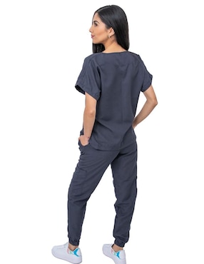 Uniforme Kolorum estilo relajado para mujer