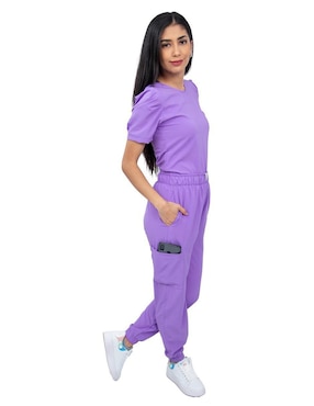 Uniforme Kolorum estilo relajado para mujer