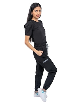 Uniforme Kolorum estilo relajado para mujer