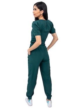 Uniforme Kolorum estilo relajado para mujer