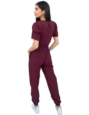 Uniforme Kolorum estilo relajado para mujer