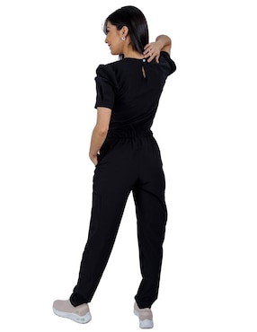 Uniforme Kolorum estilo relajado para mujer