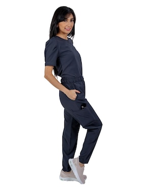 Uniforme Kolorum estilo relajado para mujer