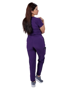 Uniforme Kolorum estilo relajado para mujer