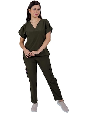 Uniforme Kolorum estilo relajado para mujer