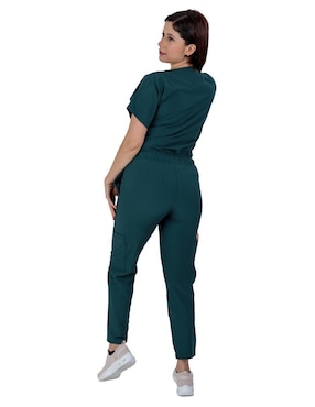 Uniforme Kolorum estilo relajado para mujer