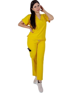 Uniforme Kolorum estilo relajado para mujer