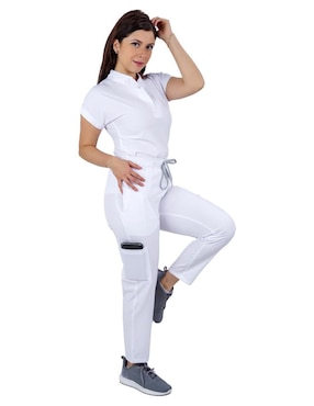 Uniforme Kolorum estilo relajado para mujer