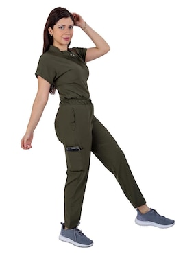 Uniforme Kolorum estilo relajado para mujer