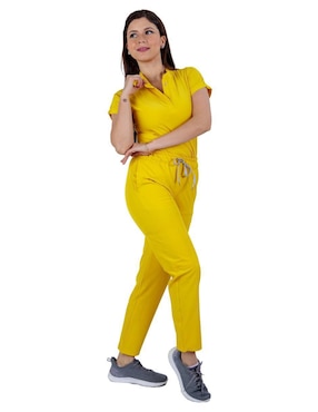 Uniforme Kolorum estilo relajado para mujer
