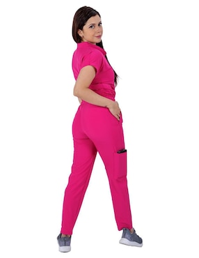 Uniforme Kolorum estilo relajado para mujer