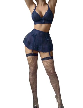 Set bra-panty-liguero Femica