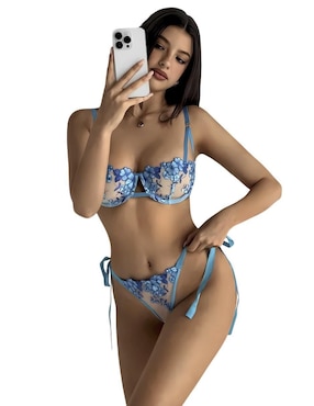 Conjunto de bra y panty Hanna White