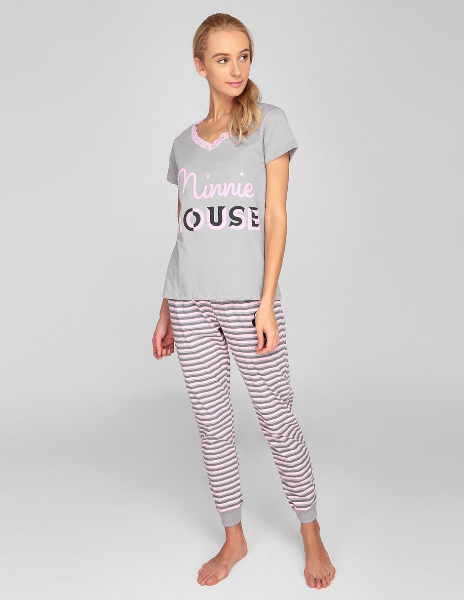 Conjunto pijama Disney gris con estampado en Liverpool