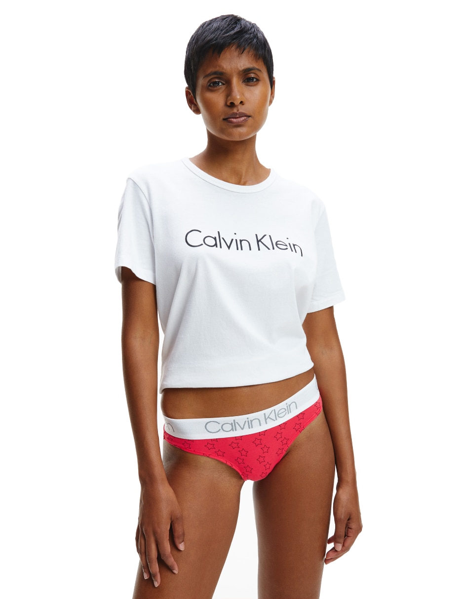 Tanga Calvin Klein en Liverpool