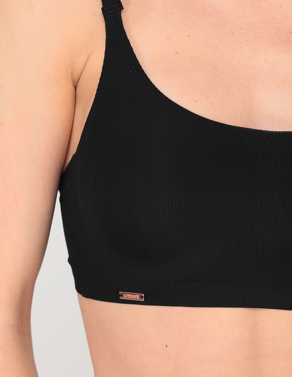 Brassiere 4