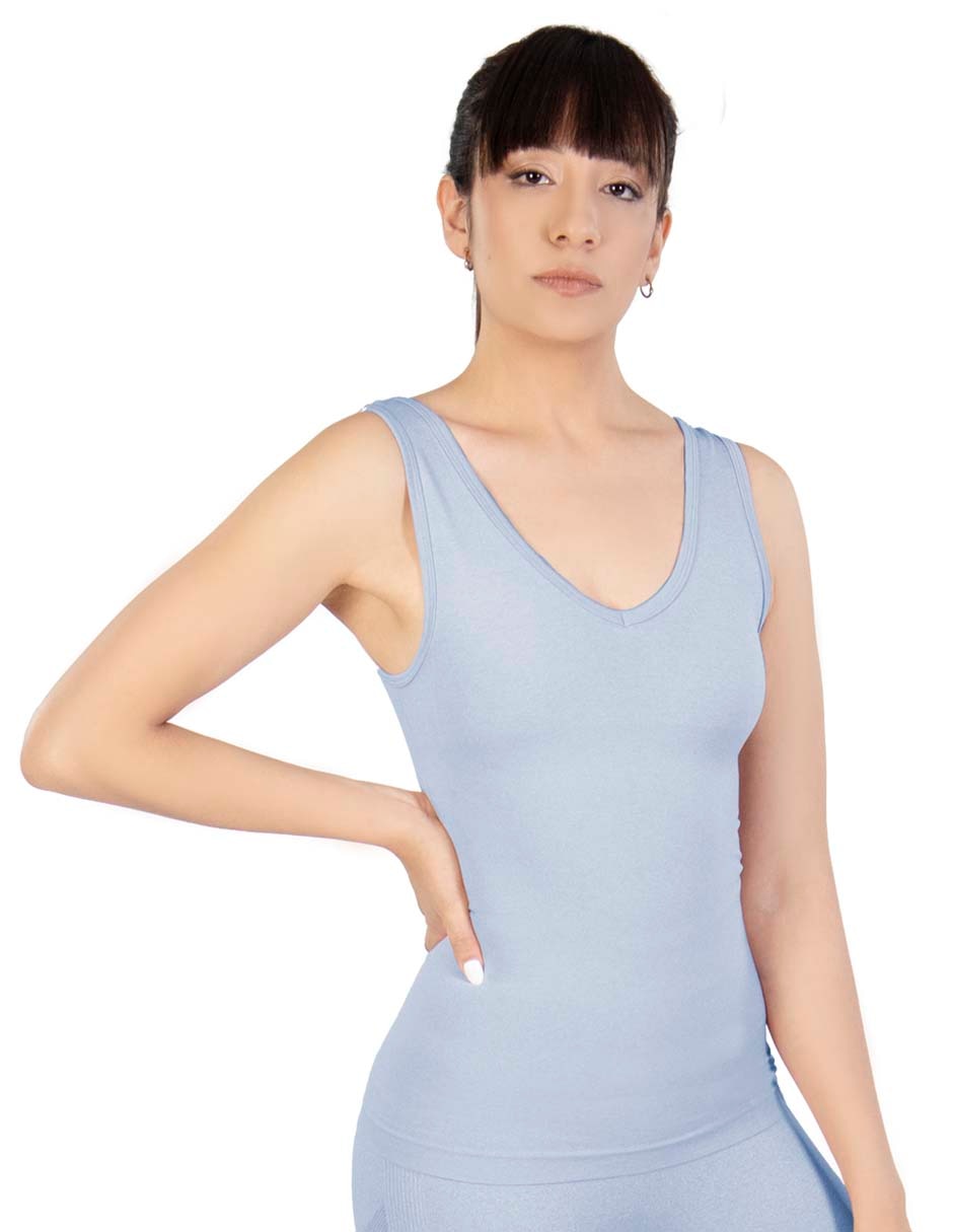 Camiseta cuello V Camiseta cuello V