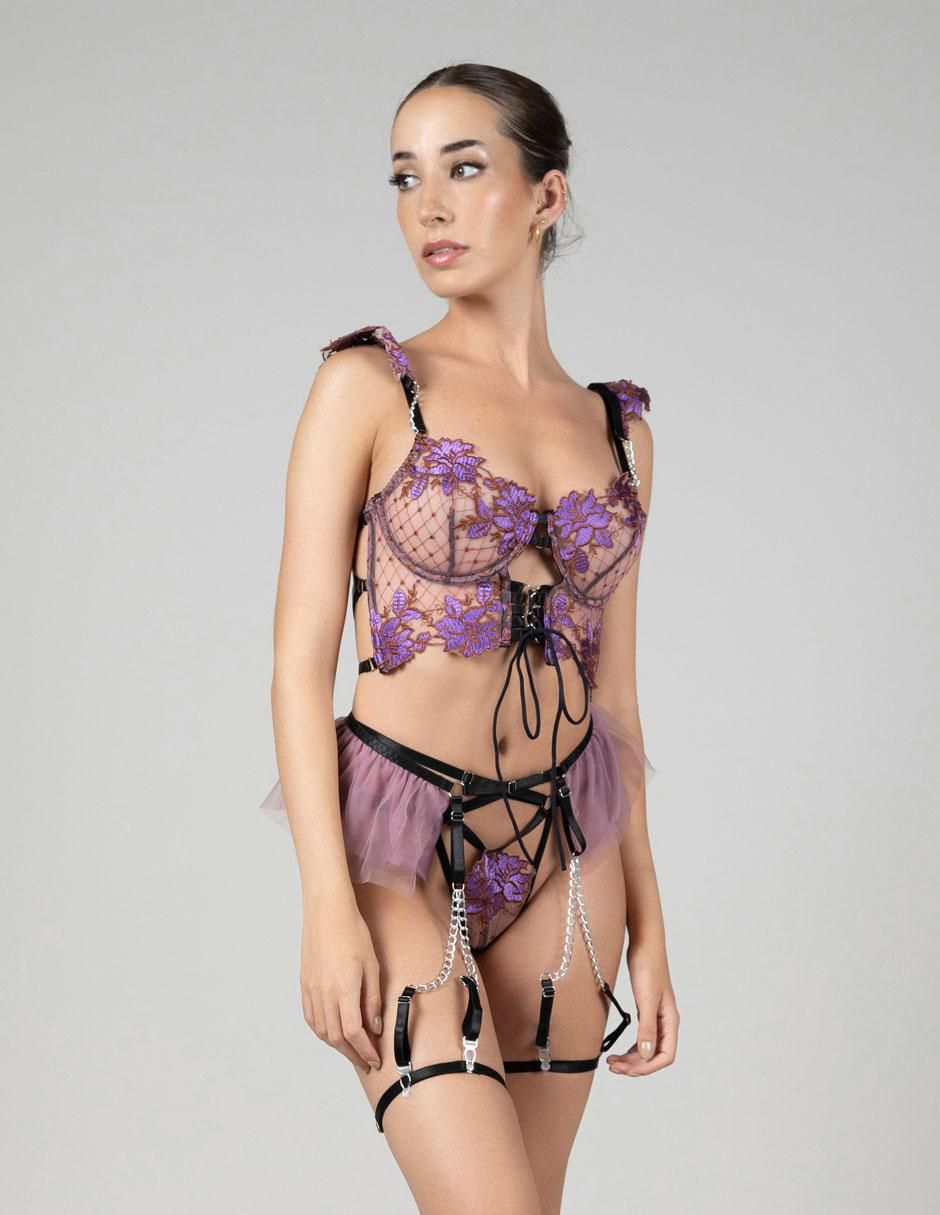 Set bra-panty-liguero