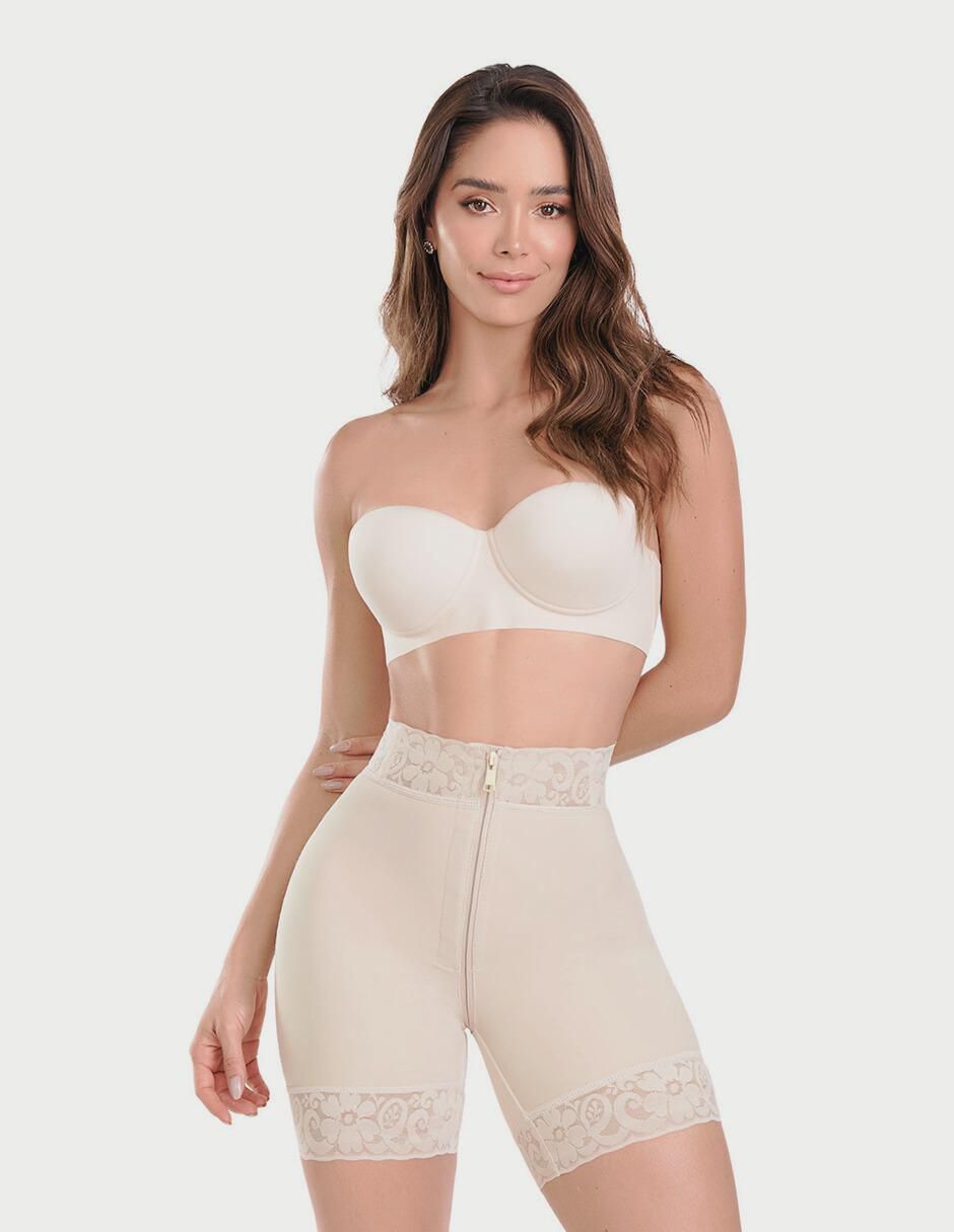 Faja tipo short con compresión media para mujer Faja tipo short con compresión media para mujer