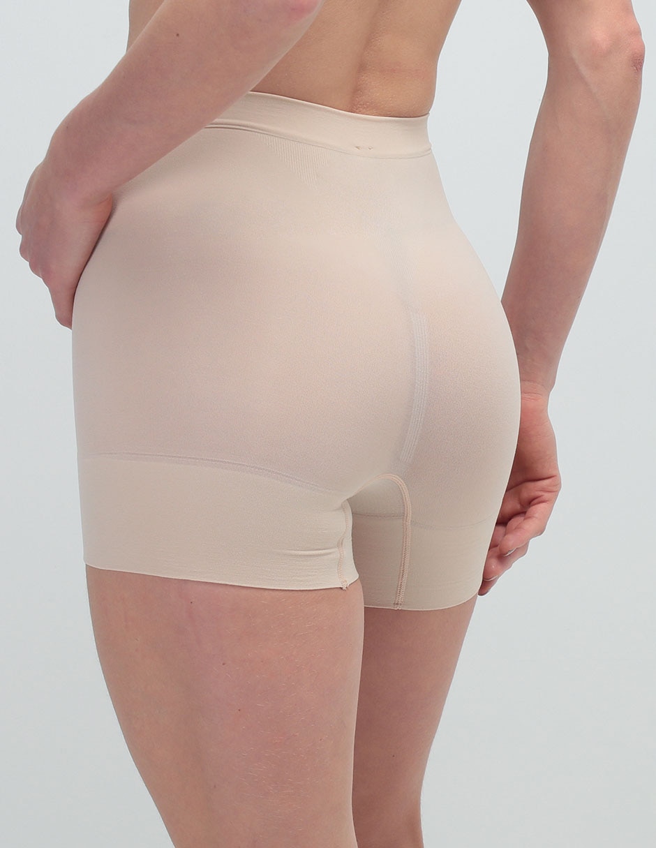 Faja tipo short con compresión media para mujer