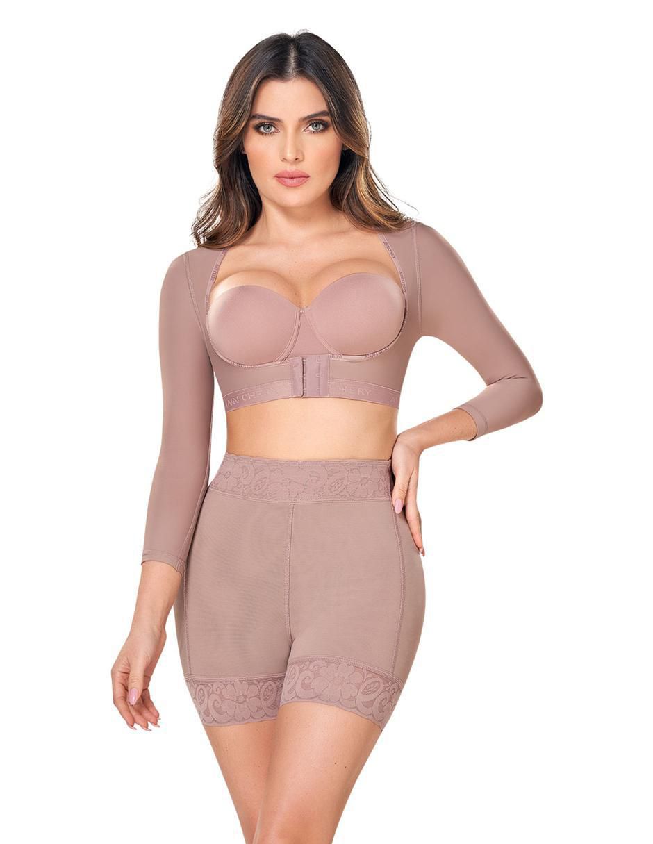 Faja tipo short con compresión media para mujer