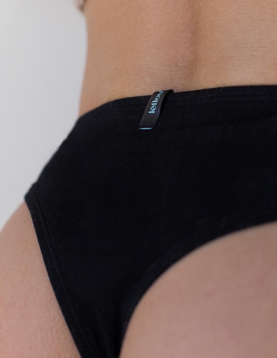 Panty menstrual flujo moderado 4