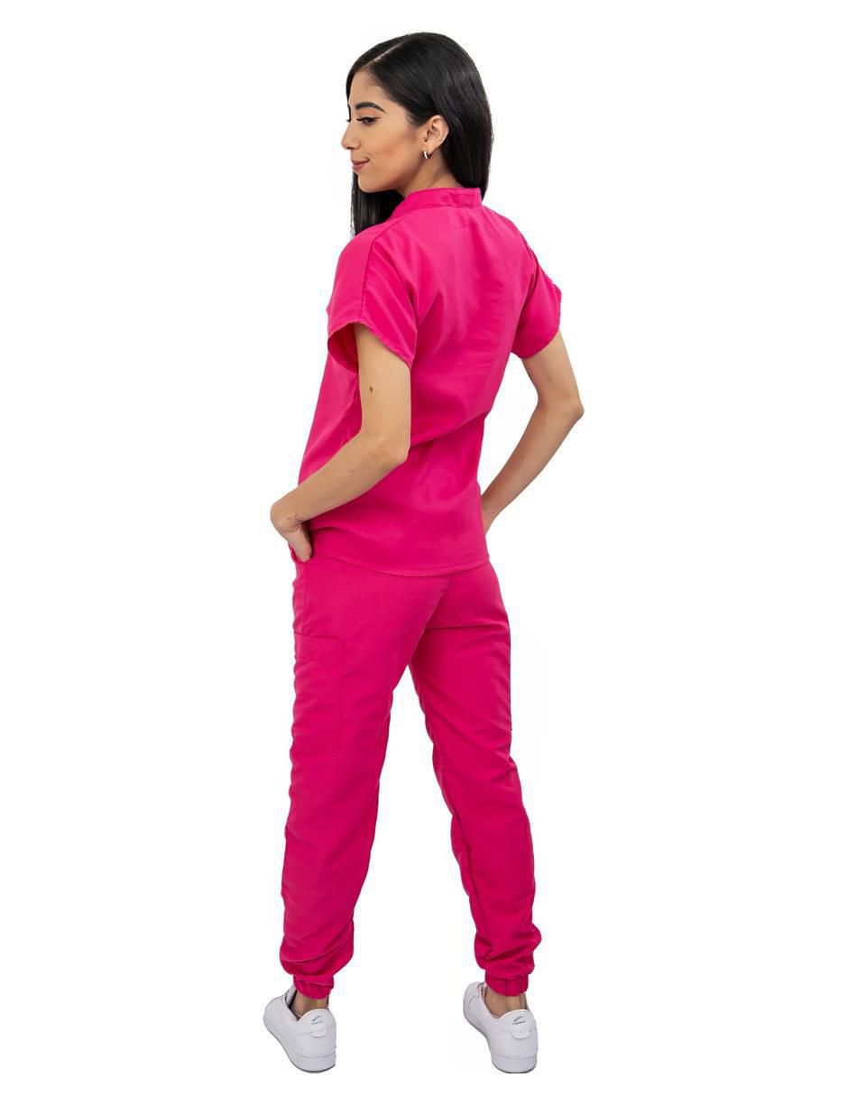 Uniforme estilo regular para mujer 3