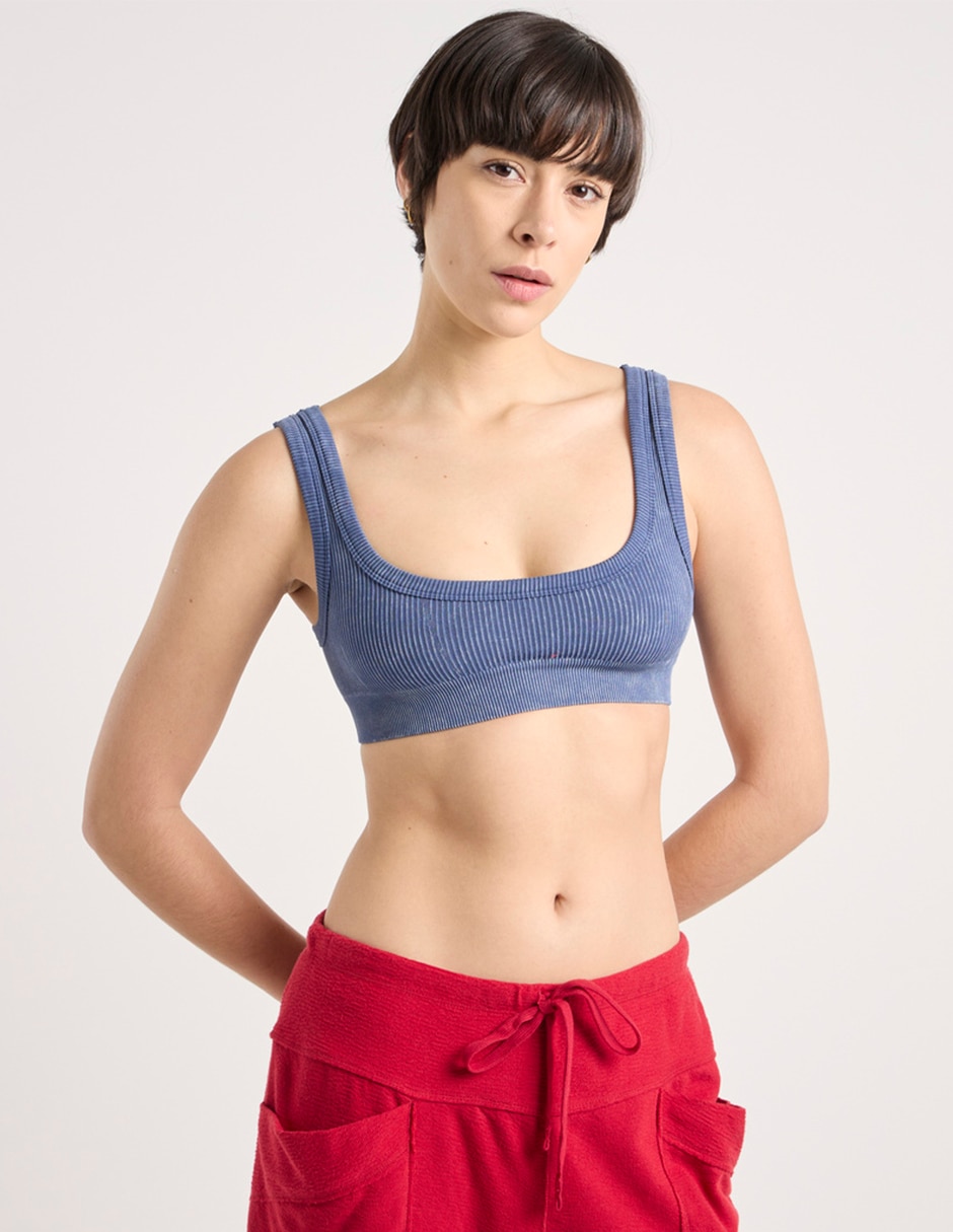 Top cuello cuadrado escote medio tirante ancho