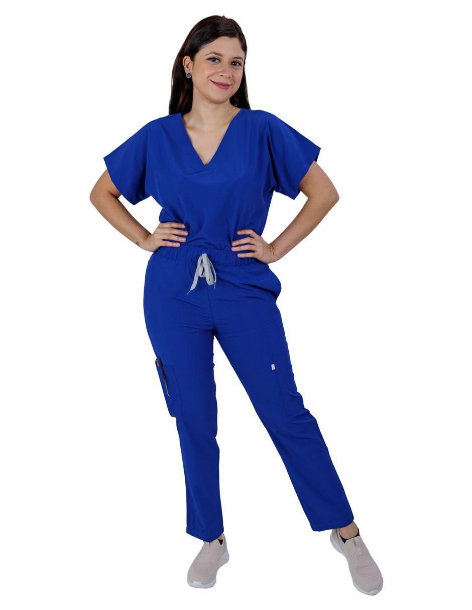 Uniforme estilo relajado para mujer Uniforme estilo relajado para mujer