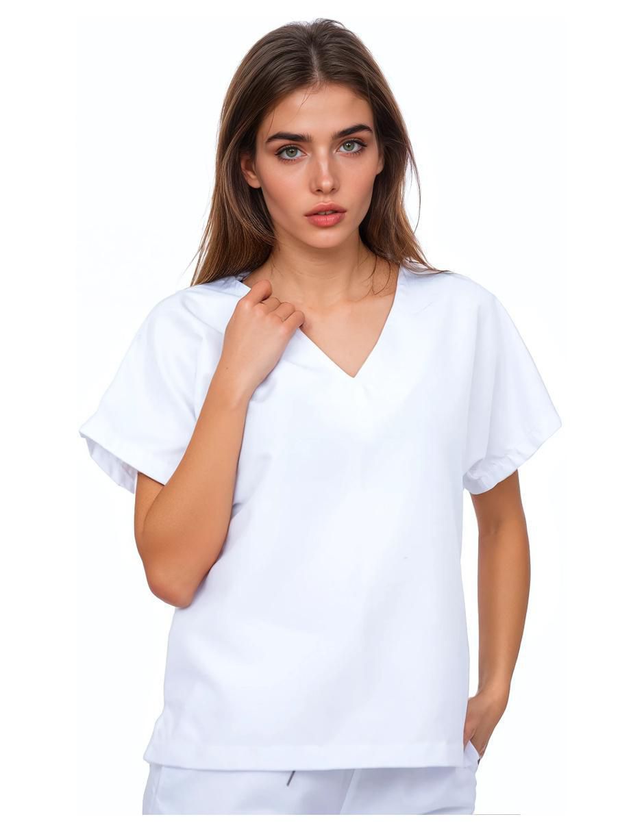 Uniforme estilo relajado para mujer 2