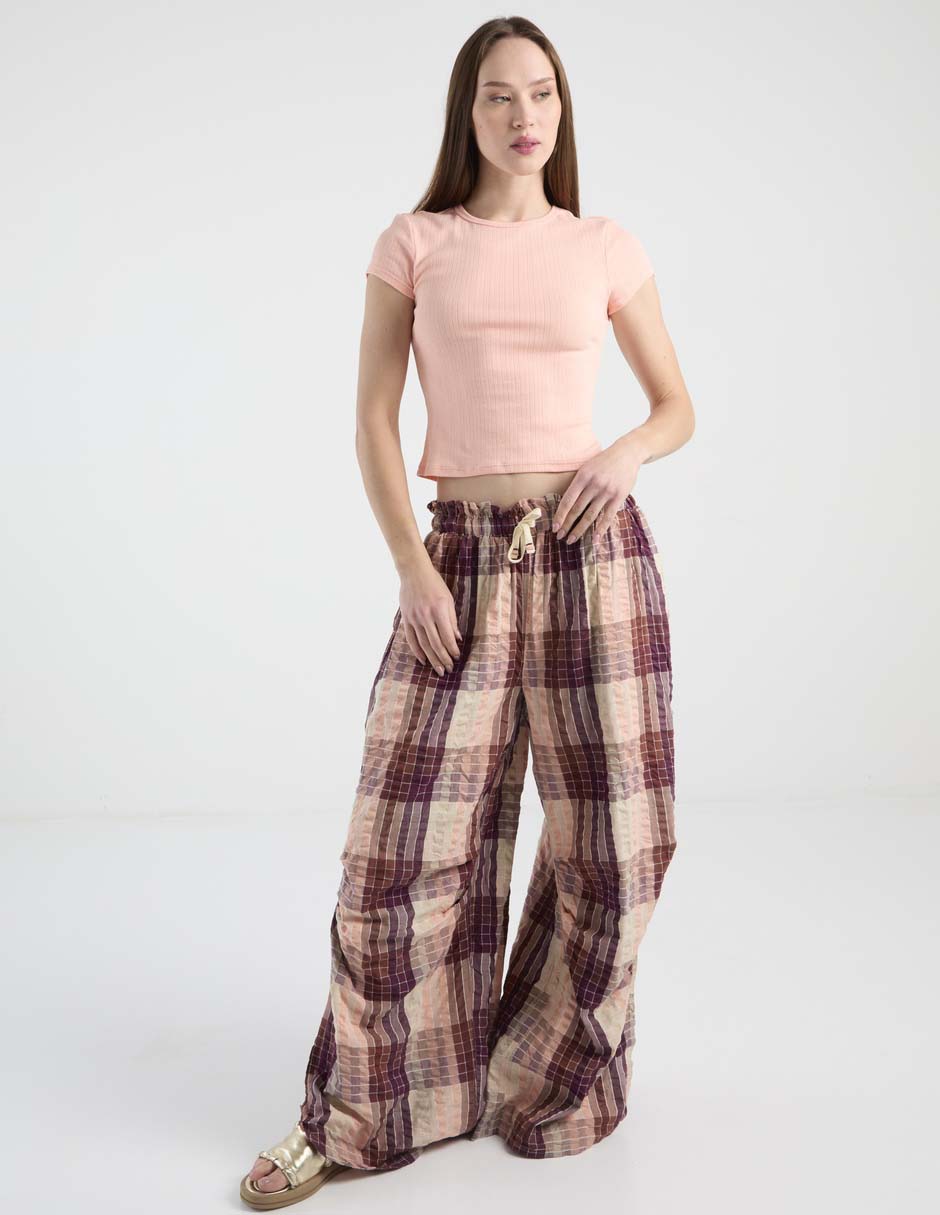 Playera manga corta cuello redondo para mujer 3