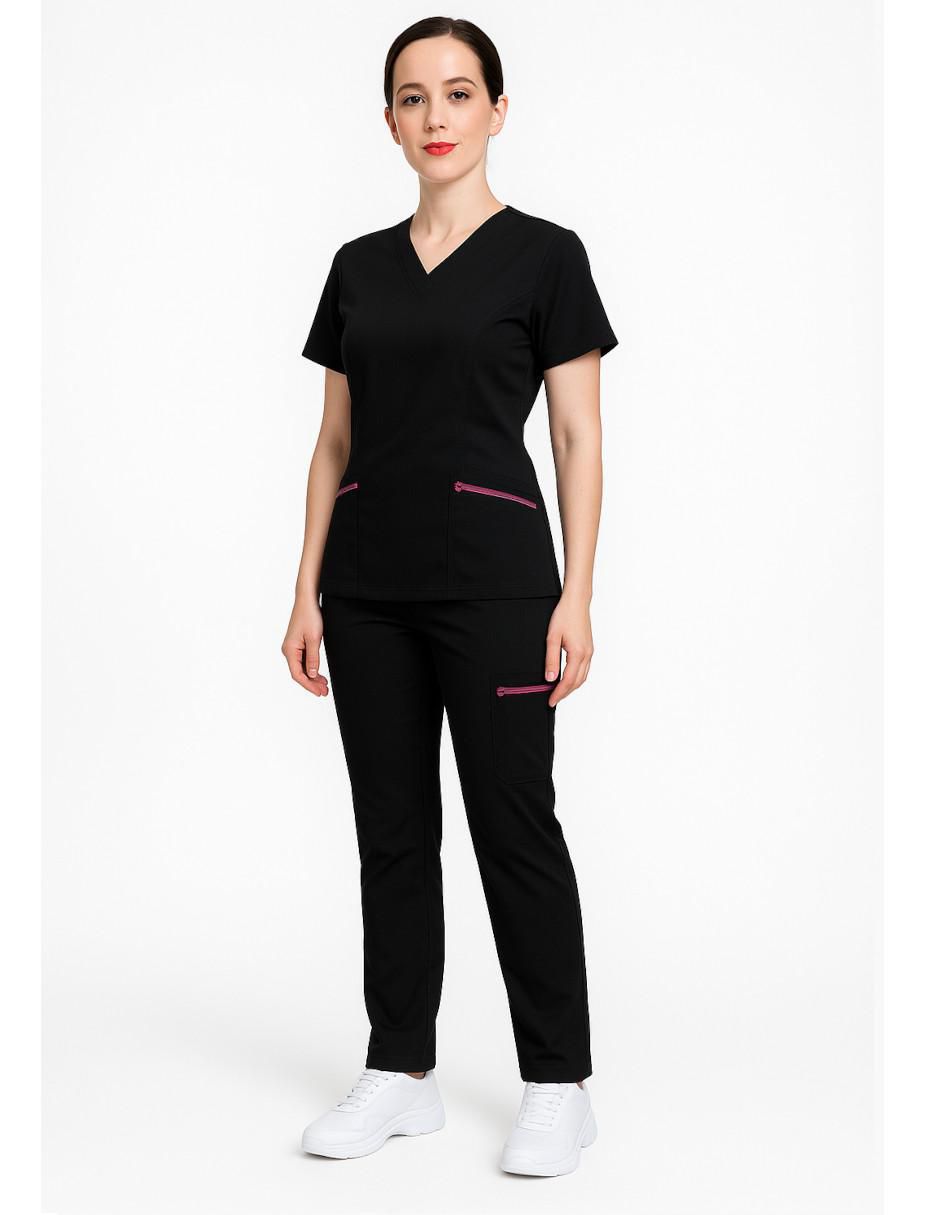 Uniforme estilo relajado para mujer 2