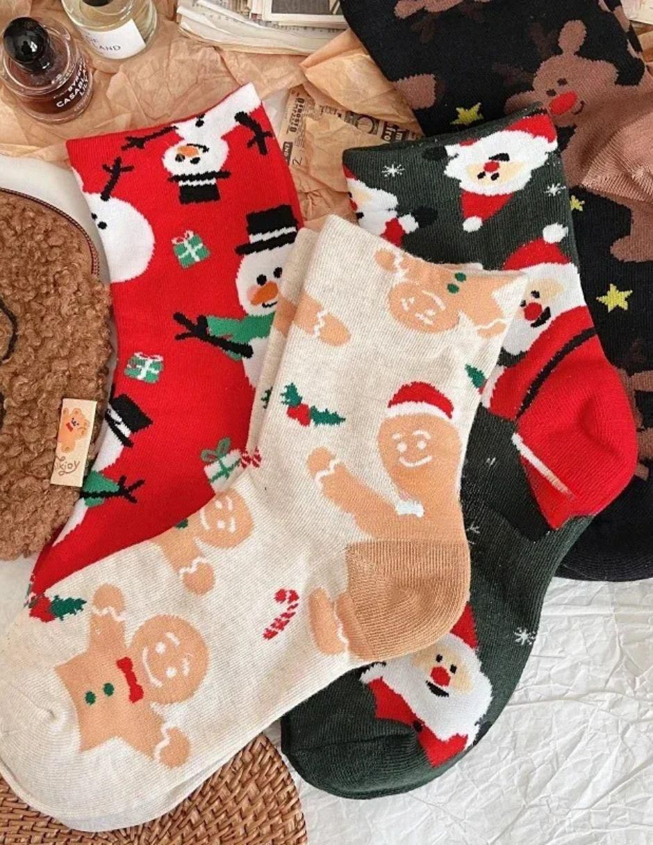 Set de calcetín navideño para mujer 4 pares 17