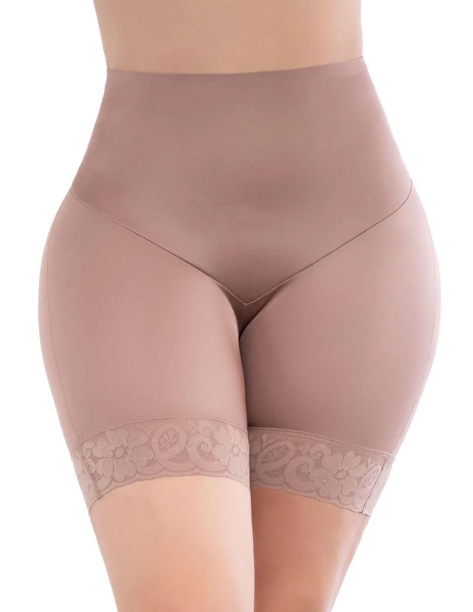 Faja tipo short con compresión media para mujer