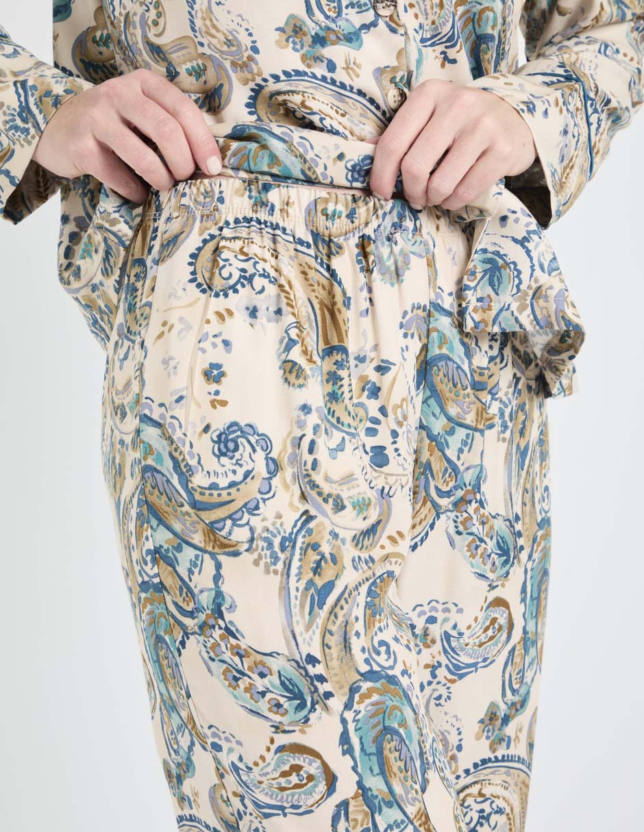 Conjunto pijama para mujer 5