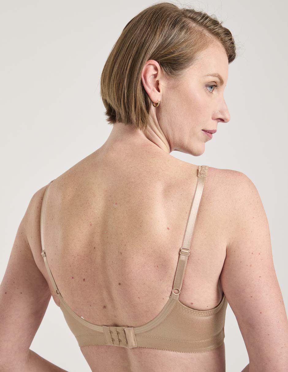 Bralette copa preformada para mujer 3