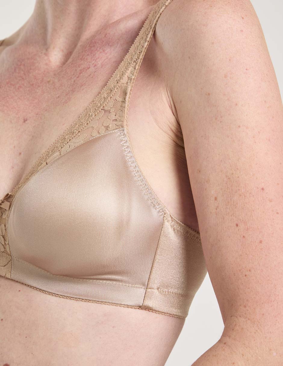 Bralette copa preformada para mujer 4