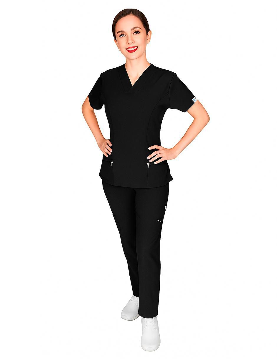 Uniforme estilo relajado para mujer 2