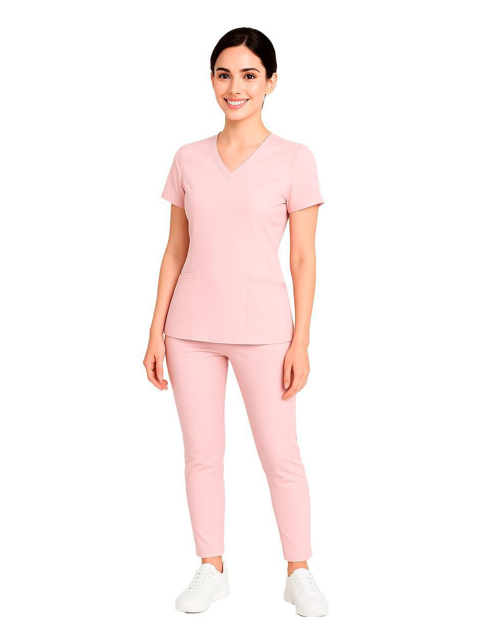 Uniforme estilo relajado para mujer