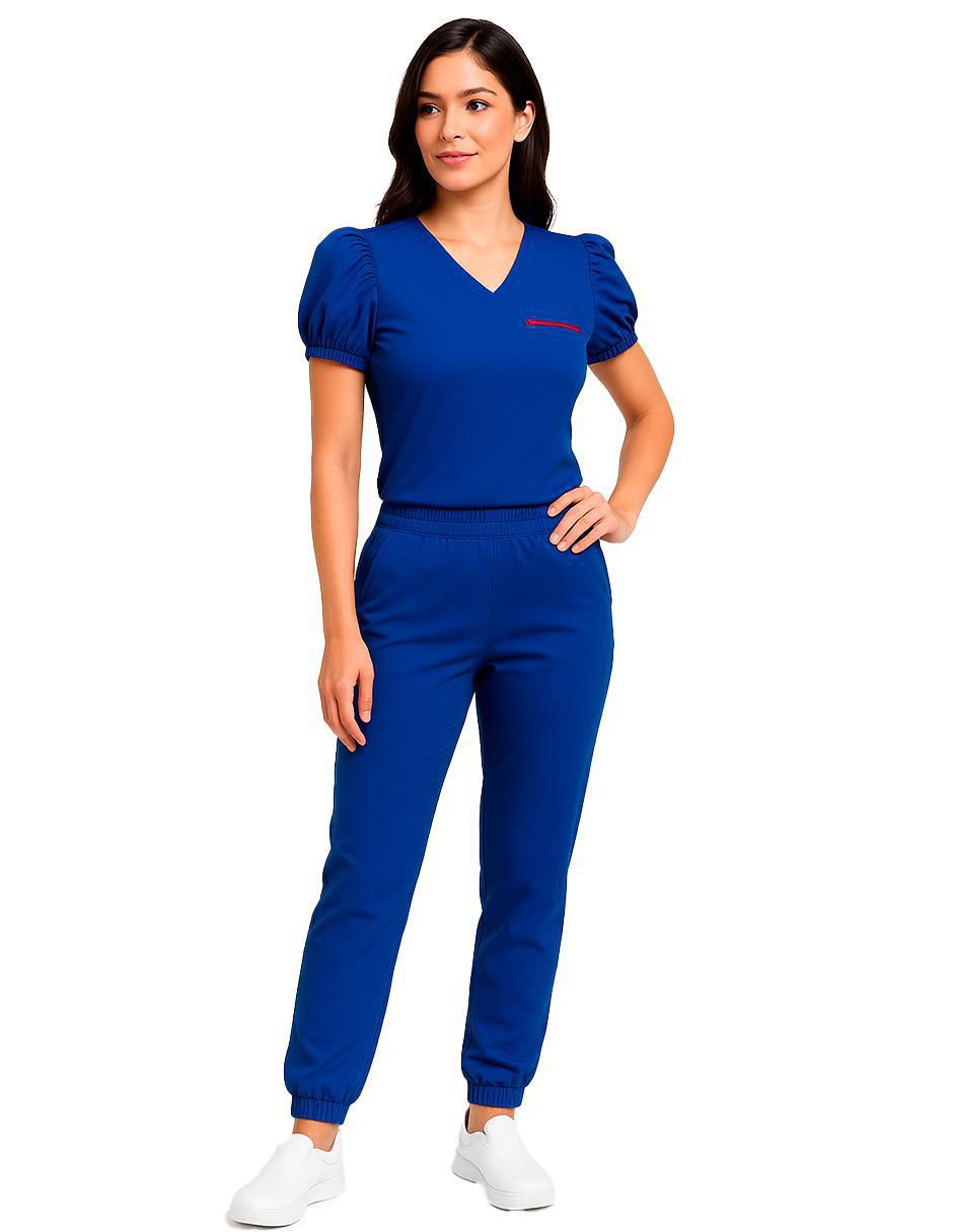 Uniforme estilo relajado para mujer 2
