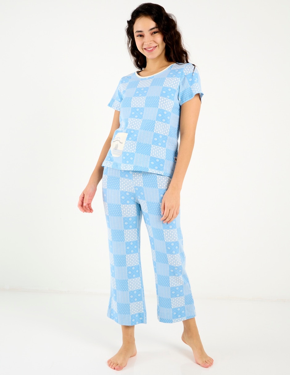 Conjunto pijama para mujer Conjunto pijama para mujer